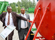 Representatives of diplomatic and business circles of Sudan at «Bobruiskagromash»