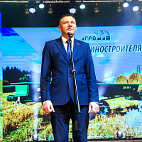 Праздничный концерт, посвященный профессиональному празднику – Дню машиностроителя!