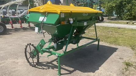  Сеялка пунктирного высева  СКП-12 КУ «Берестье»
