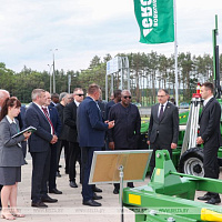 President of Ghana Visits the «Bobruiskagromash» Booth at the «Belagro-2026» Exhibition