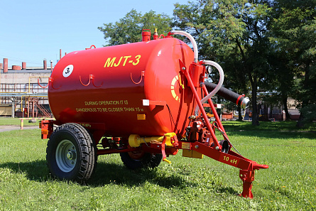 Máquina para aplicar fertilizantes orgánicos líquidos MJT-3