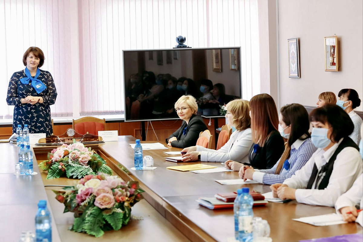 Компания ведомство. Белорусский Союз женщин председатель.