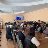 Встреча трудового коллектива с представителями управления социальной защиты Первомайского района.