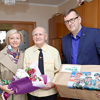 С наступающим Днем Победы ветерана Великой Отечественной войны поздравила генеральный директор Общества 