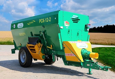 Machinery for feed preparation and distribution